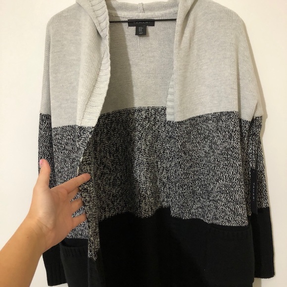 NWT Tahari Chunky Knit Cardigan Hooded M - Picture 3 of 11